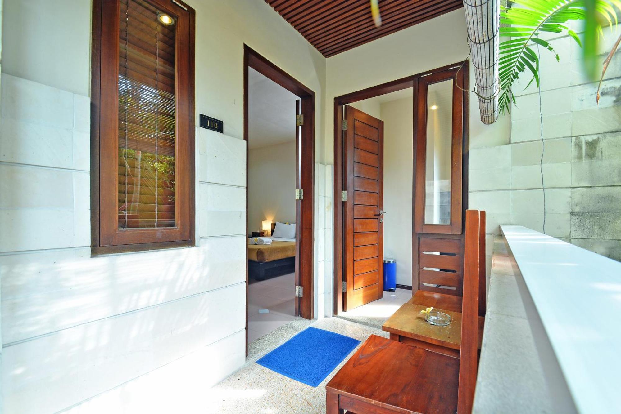 Taman Ayu Town House Aparthotel Legian Quarto foto