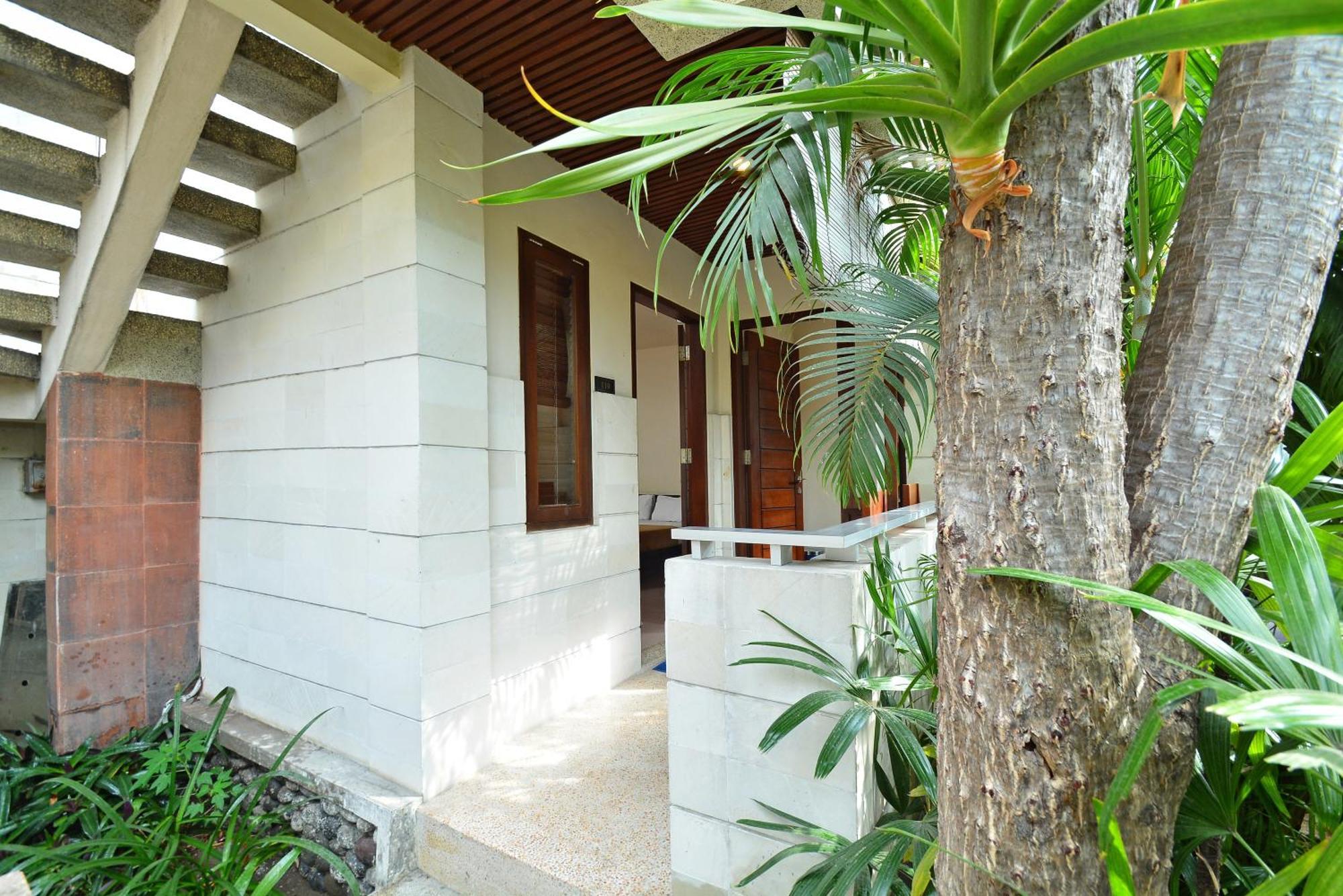 Taman Ayu Town House Aparthotel Legian Quarto foto