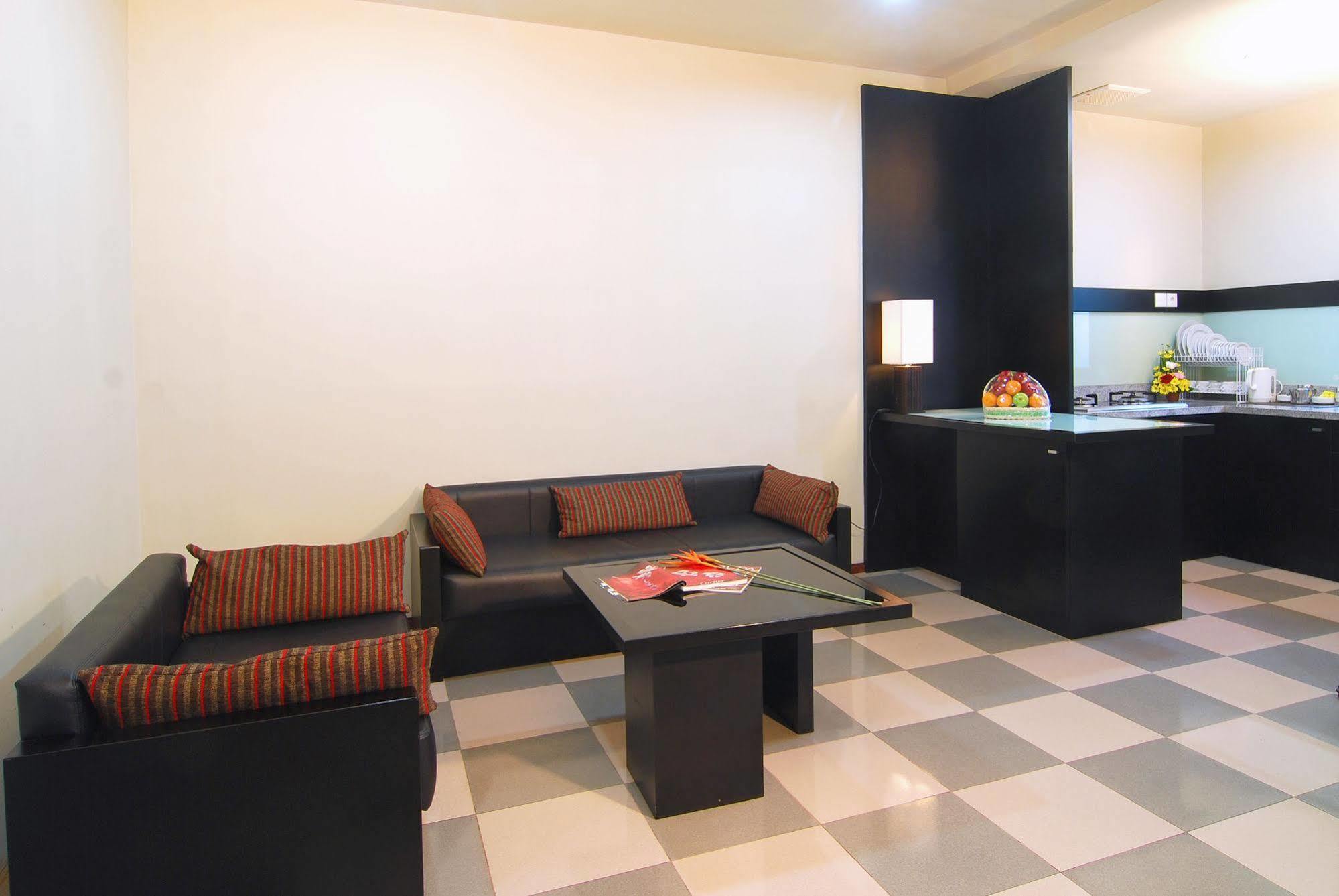 Taman Ayu Town House Aparthotel Legian Exterior foto