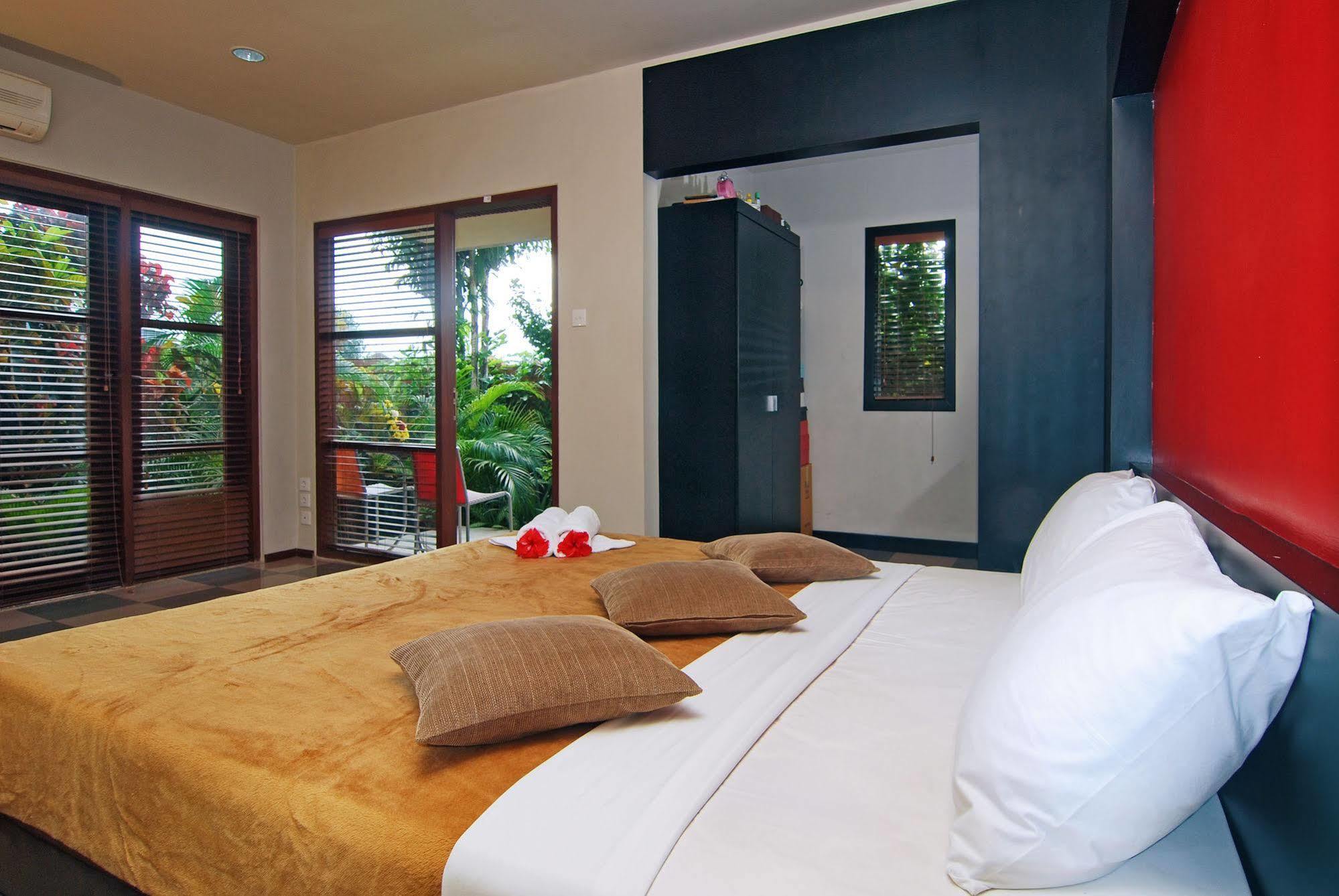 Taman Ayu Town House Aparthotel Legian Exterior foto