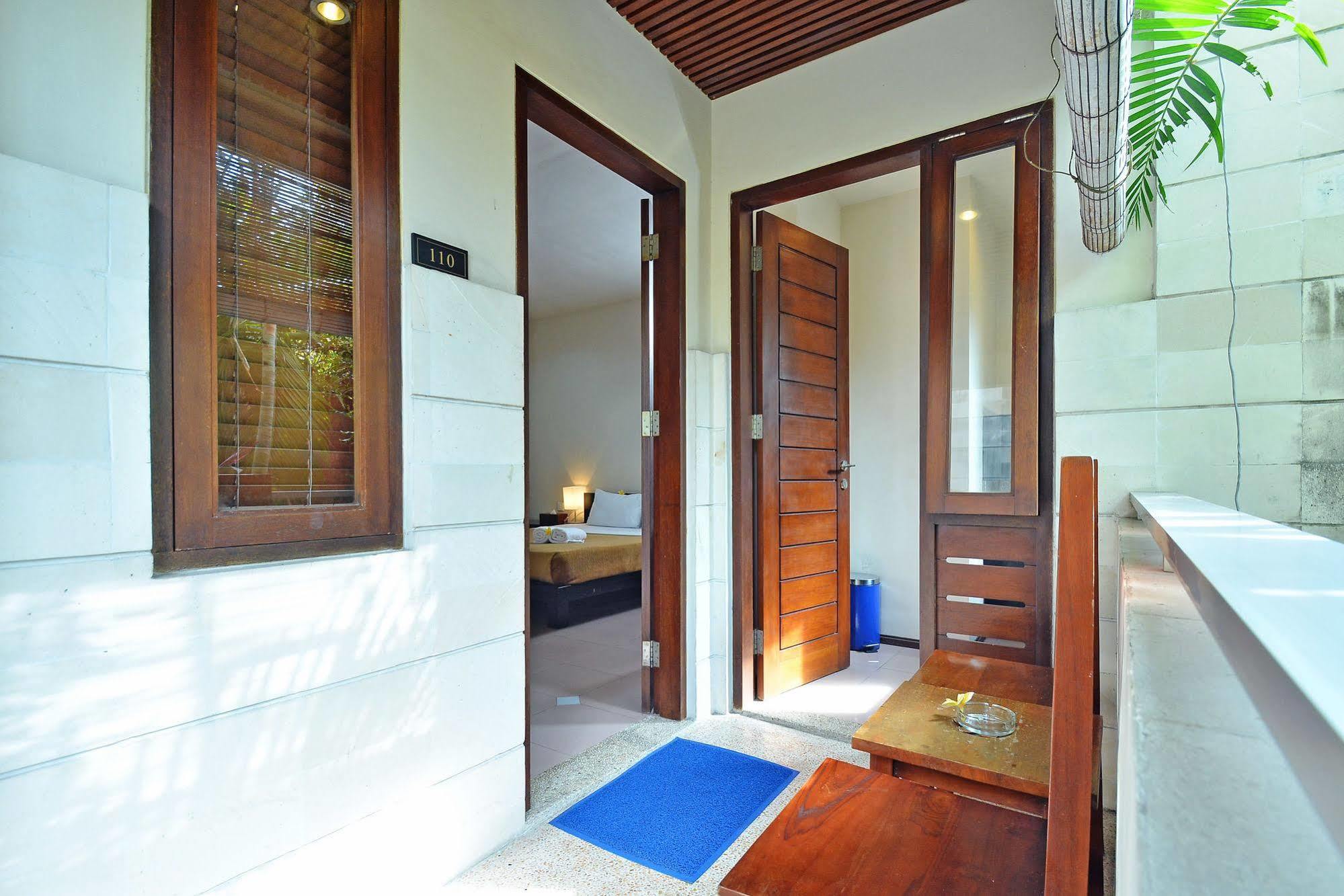 Taman Ayu Town House Aparthotel Legian Exterior foto