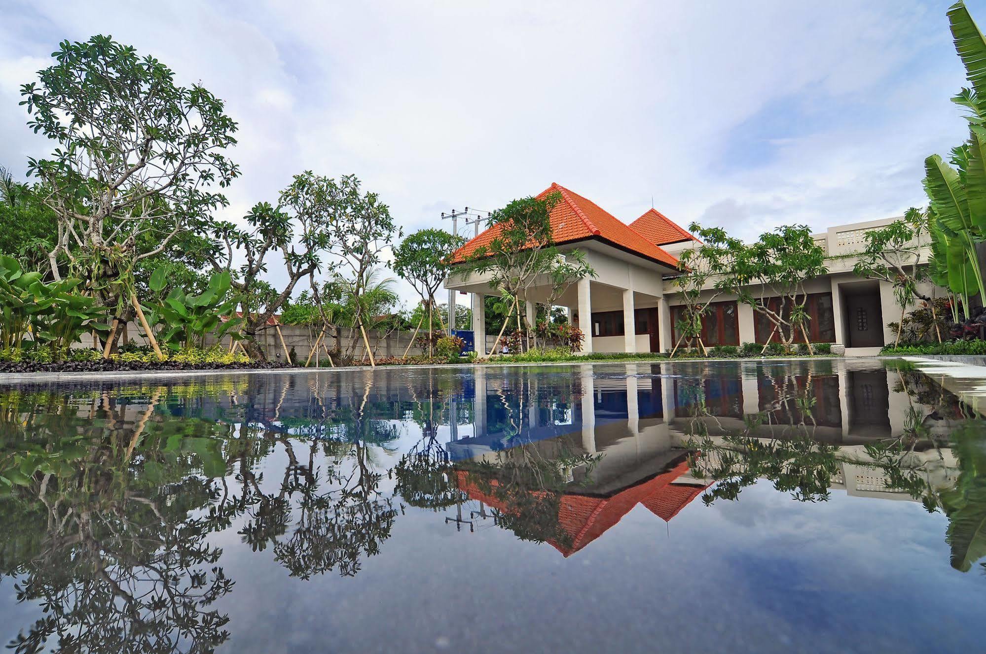 Taman Ayu Town House Aparthotel Legian Exterior foto